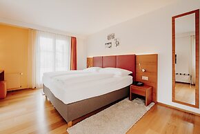 Parkhotel Schoenegg