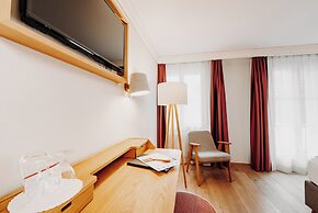 Parkhotel Schoenegg