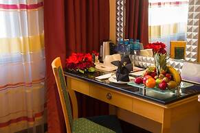 Le Royal Hotel