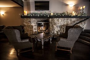 Old Stone Inn Boutique Hotel
