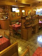 Hotel Meublé Villa Neve