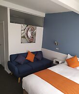 Waterfront Lodge Motel