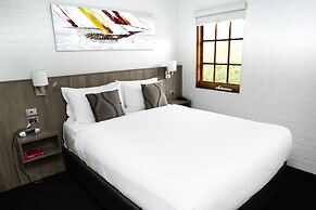 Bay Hotel Apartments