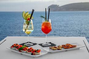 El Faro Hotel & Spa