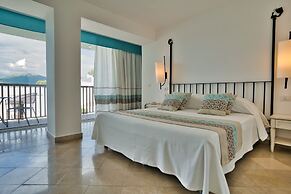 El Faro Hotel & Spa