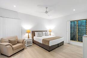 Sanctuary Palm Cove
