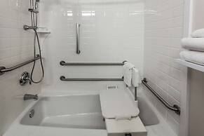 Hampton Inn Colorado Springs-Airport