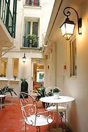 Louisa Hotel