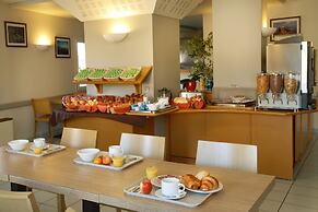 Hotel Espace Cité