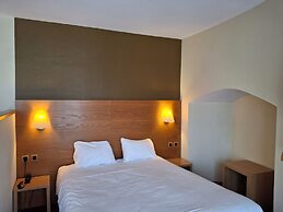Hôtel La Tour Maje