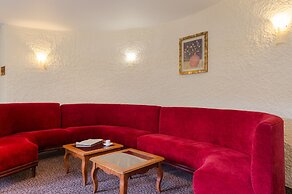 Hôtel La Tour Maje