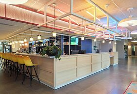 B&B HOTEL Paris 17 Batignolles