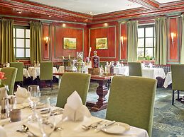 MAXIMILIAN Grand Hotel