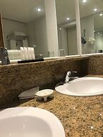MAXIMILIAN Grand Hotel