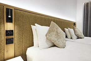 Handel's Hotel