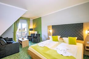 Panorama Berghotel Wettiner Höhe