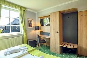 Panorama Berghotel Wettiner Höhe