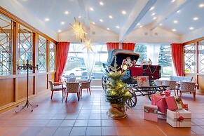 Panorama Berghotel Wettiner Höhe