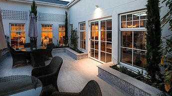 The Keadeen Hotel