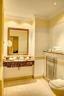 The Keadeen Hotel