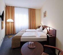 Continental Hotel-Pension
