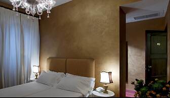 Hotel Columbia