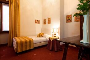 Hotel Columbia