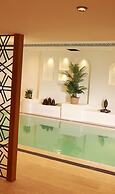 Nova Plaza Crystal Hotel & Spa
