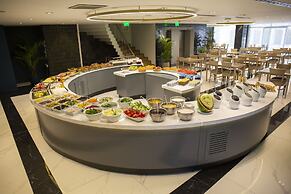 Nova Plaza Crystal Hotel & Spa