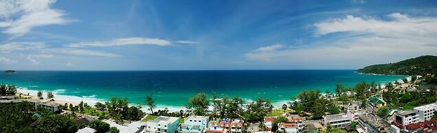 Waterfront Suites Phuket by Centara
