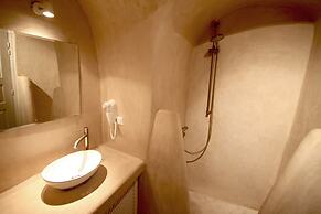 Oia Mare Villas