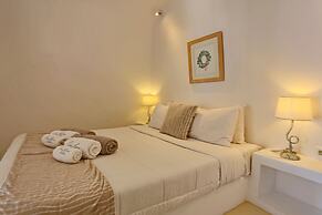 Oia Mare Villas