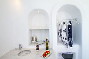 Oia Mare Villas