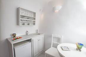 Oia Mare Villas