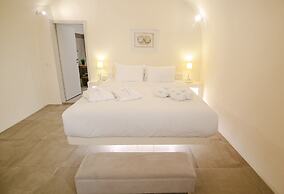 Oia Mare Villas