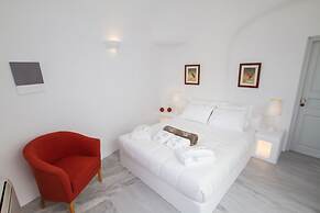 Oia Mare Villas