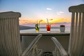 Oia Mare Villas