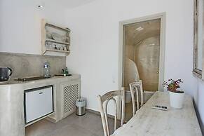 Oia Mare Villas