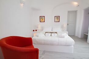 Oia Mare Villas