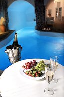 Oia Mare Villas