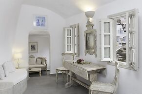Oia Mare Villas