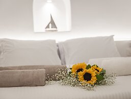 Oia Mare Villas