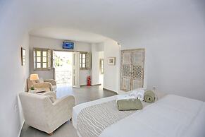 Oia Mare Villas