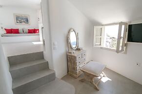 Oia Mare Villas