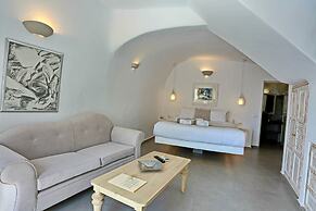 Oia Mare Villas
