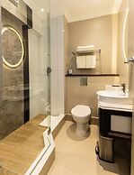 Premier Hotel Cape Town