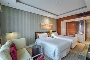 Majestic Premier Hotel