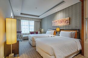 Majestic Premier Hotel