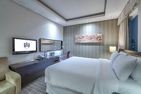 Majestic Premier Hotel