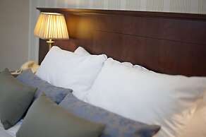 Salutation Hotel